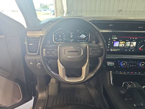 Used 2023 GMC Sierra 1500 Denali w/ Denali Reserve Package AWD/4WD image 15