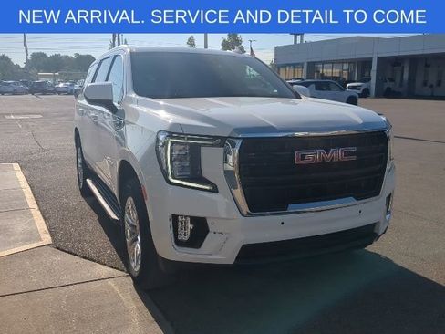 Used 2023 GMC Yukon SLE w/ Gmc Pro Safety Plus Package AWD/4WD image 10