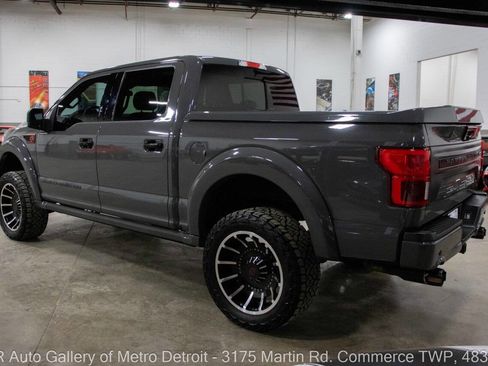 Used 2019 Ford F150 Lariat w/ Equipment Group 502A Luxury AWD/4WD image 4