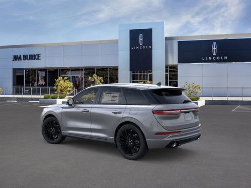 New 2025 Lincoln Corsair Reserve w/ Jet Appearance Package image 3