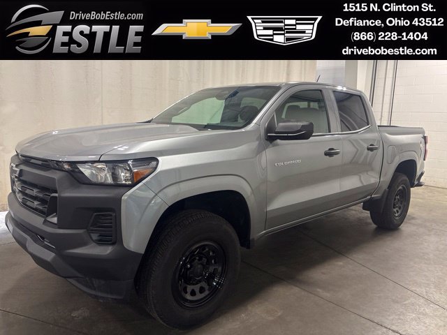 Used 2025 Chevrolet Colorado W/T w/ Advanced Trailering Package AWD/4WD image 1