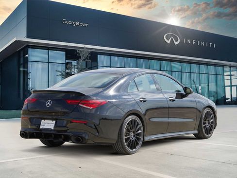 Used 2022 Mercedes-Benz CLA 35 AMG 4MATIC image 4