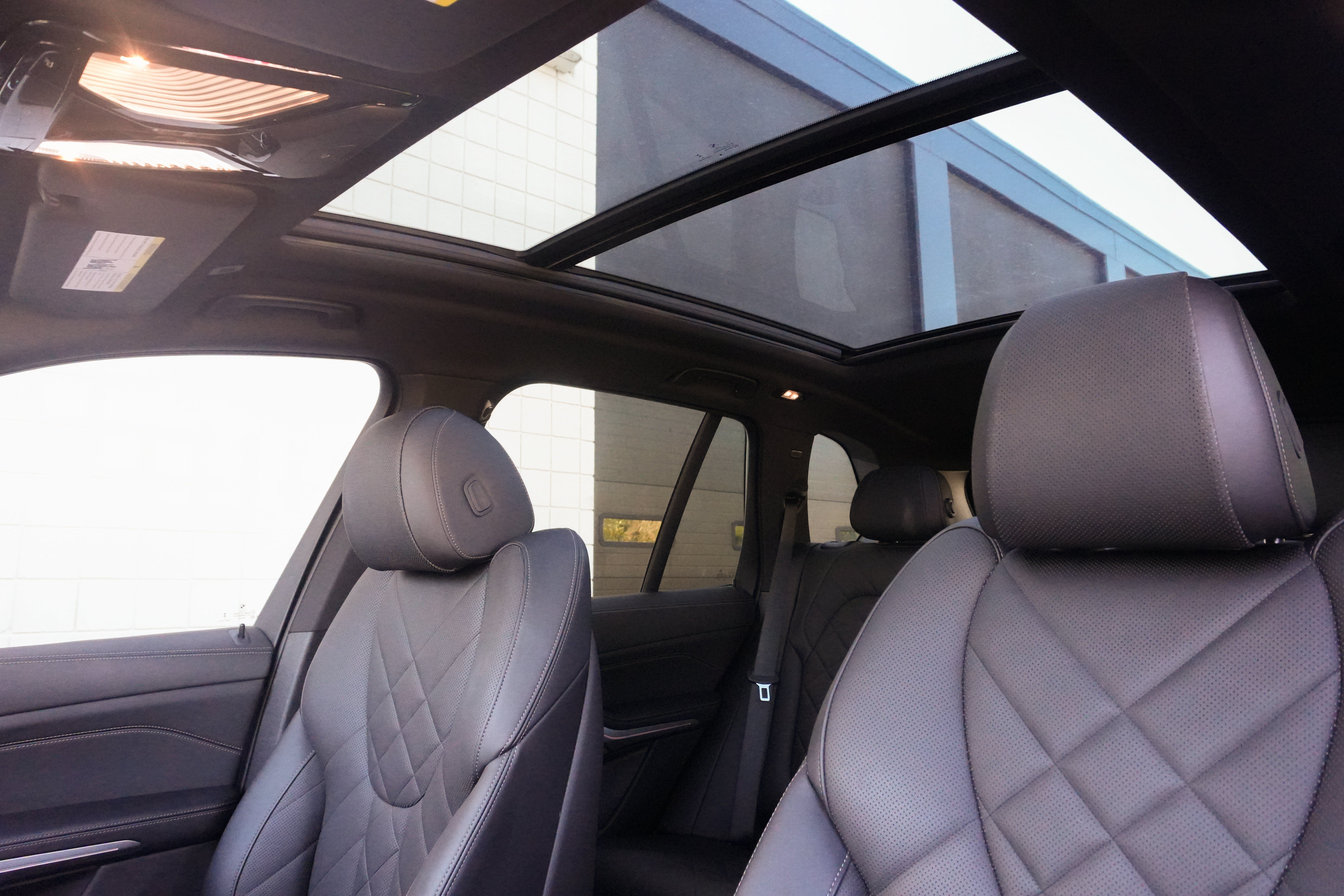 Certified 2024 BMW X5 sDrive40i w/ M Sport Package RWD image 12
