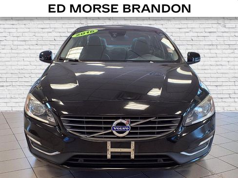 Used 2016 Volvo S60 T5 Premier w/ Climate Package image 7