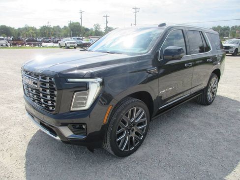 New 2026 GMC Yukon Denali Ultimate AWD/4WD image 9