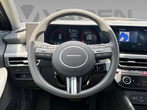 Used 2025 Hyundai Sonata SEL FWD image 12