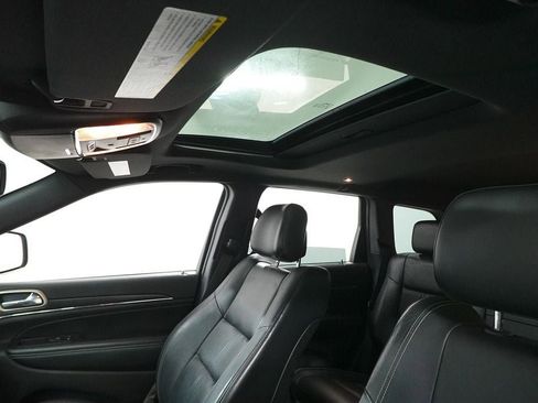 Used 2016 Jeep Grand Cherokee Limited AWD/4WD image 26