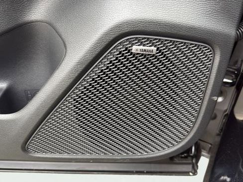 New 2026 Mitsubishi Outlander ES FWD image 11