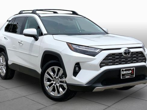 Used 2025 Toyota RAV4 Limited FWD image 3