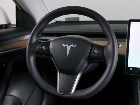 Used 2023 Tesla Model 3 Standard Range RWD image 12