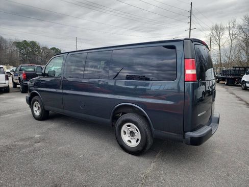 Used 2017 Chevrolet Express 2500 LS image 7
