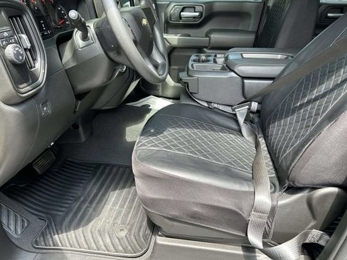 Used 2022 Chevrolet Silverado 1500 Custom RWD image 12