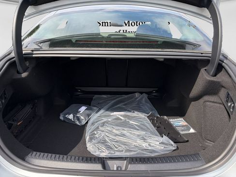 New 2027 Mercedes-Benz E 350 4MATIC Sedan image 19