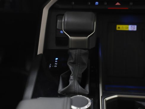 Used 2022 Toyota Tundra Limited image 17