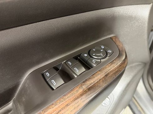 Used 2020 GMC Acadia Denali AWD/4WD image 24