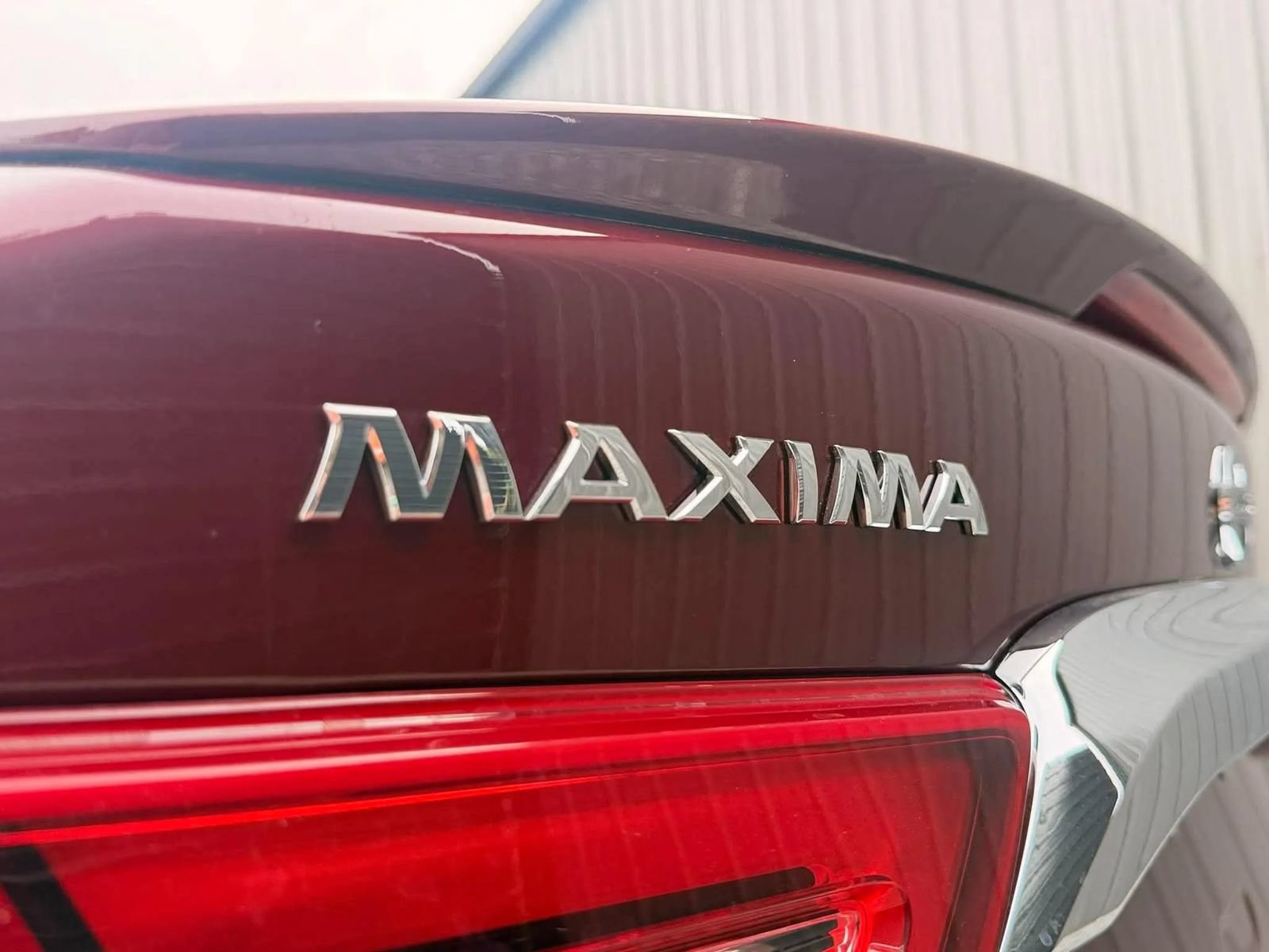 Used 2018 Nissan Maxima Platinum FWD image 19