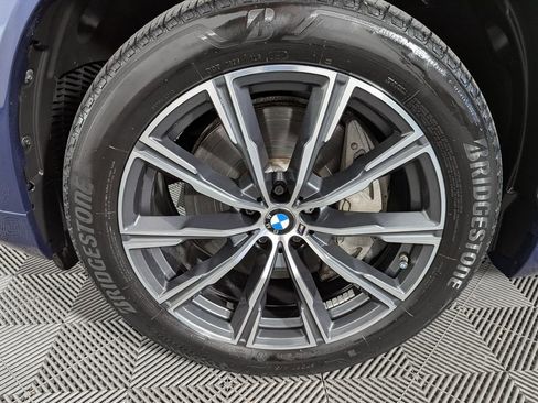 Used 2019 BMW X5 xDrive50i w/ M Sport Package image 48