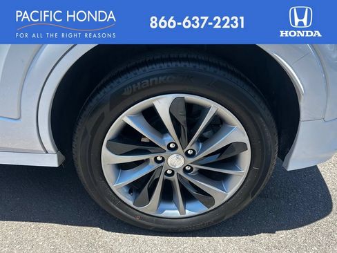 Used 2020 Buick Encore GX Essence w/ Advanced Technology Package FWD image 12