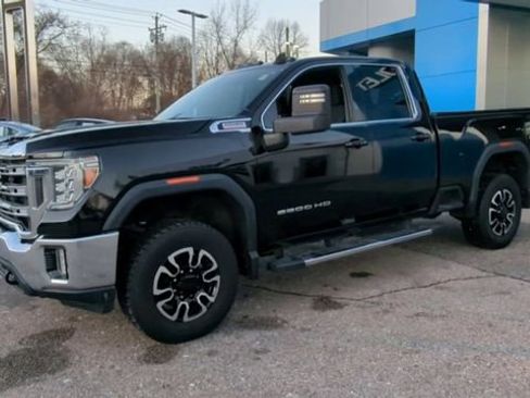 Used 2020 GMC Sierra 2500 SLE w/ Gooseneck/5TH Wheel Package image 4