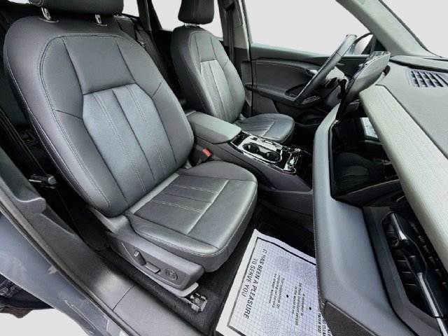 Certified 2025 Audi Q6 e-tron Premium Plus w/ Premium Plus AWD/4WD image 14