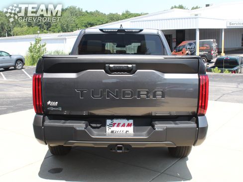 Used 2025 Toyota Tundra SR5 AWD/4WD image 5