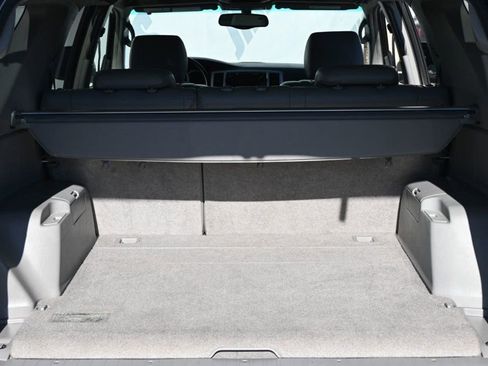 Used 2003 Toyota 4Runner Limited image 16