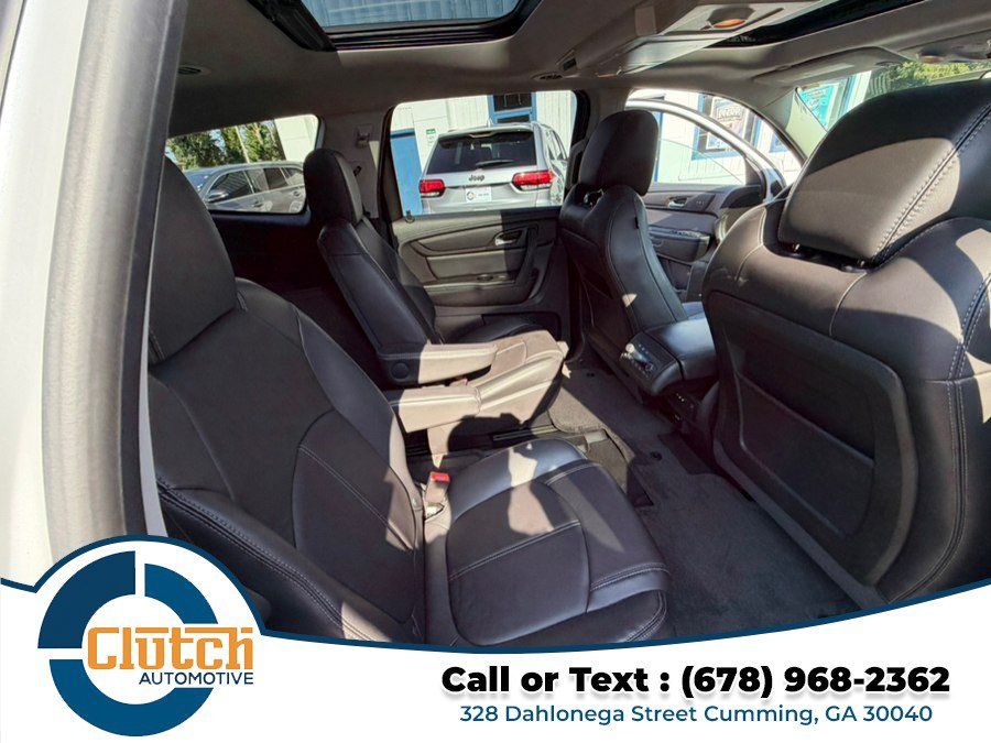 Used 2016 Chevrolet Traverse LT FWD image 21
