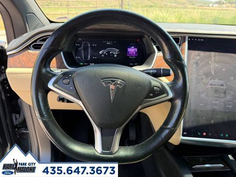 Used 2016 Tesla Model X 90D AWD/4WD image 17