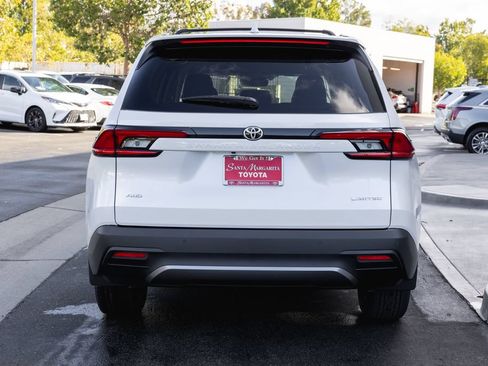 New 2026 Toyota Grand Highlander AWD image 5