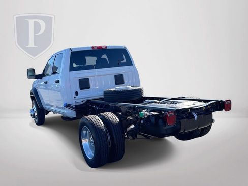 New 2026 RAM 4500 Tradesman w/ Chrome Appearance Group AWD/4WD image 5