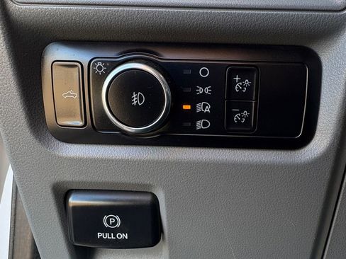 Used 2023 Ford F150 XLT w/ Trailer Tow Package image 42