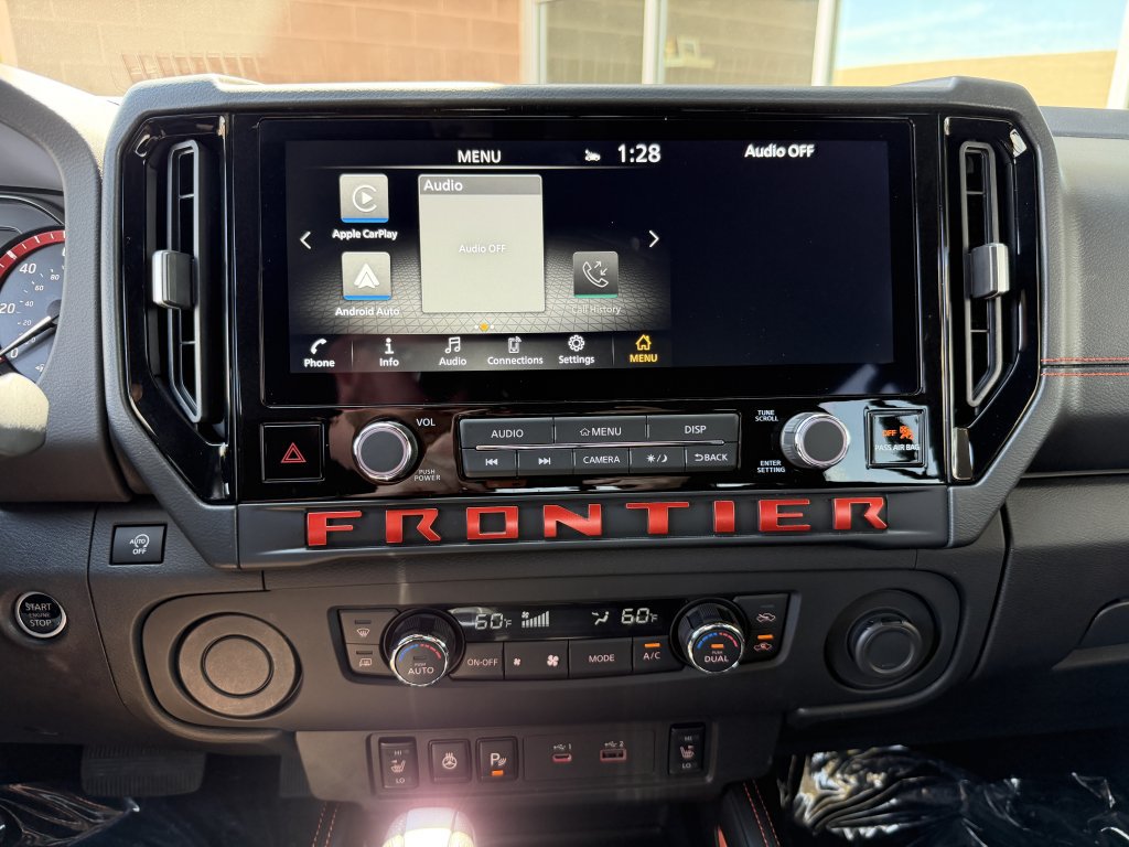 Used 2025 Nissan Frontier Pro-X w/ Pro Convenience Package RWD image 19