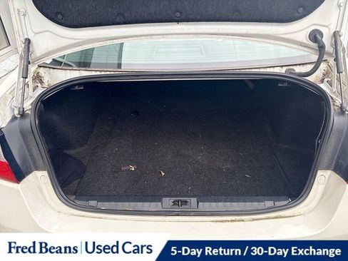 Used 2016 Subaru Legacy 2.5i Limited image 20