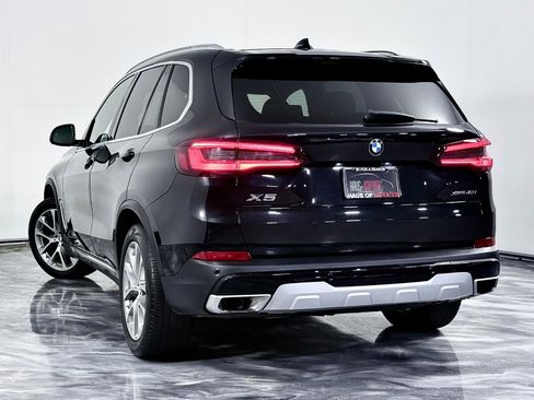 Used 2022 BMW X5 xDrive40i w/ Premium Package image 9