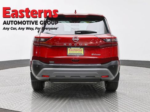 Used 2023 Nissan Rogue SV AWD/4WD image 6
