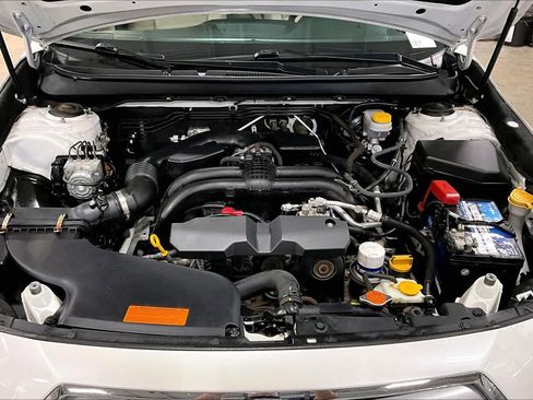 Used 2016 Subaru Outback 2.5i Limited image 32