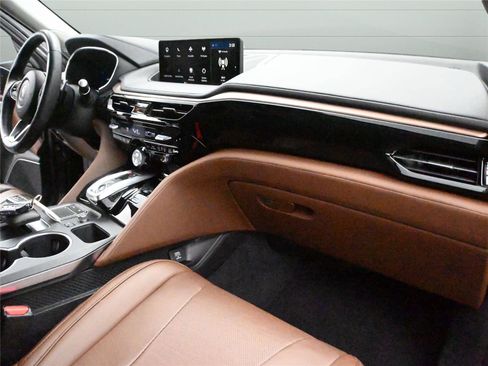 Certified 2024 Acura MDX SH-AWD w/ Technology Package image 19