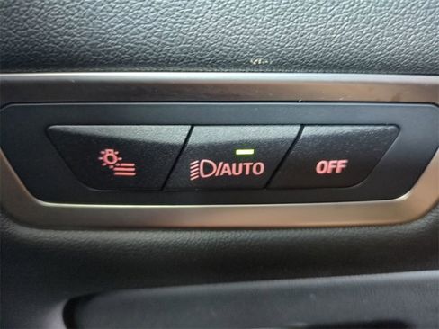 Used 2025 BMW X7 xDrive40i image 31