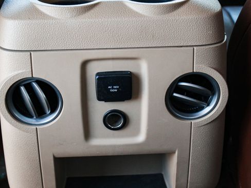 Used 2012 Ford F350 King Ranch w/ King Ranch w/Chrome Pkg AWD/4WD image 24