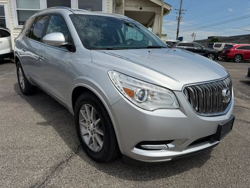 Used 2017 Buick Enclave Leather AWD/4WD image 5