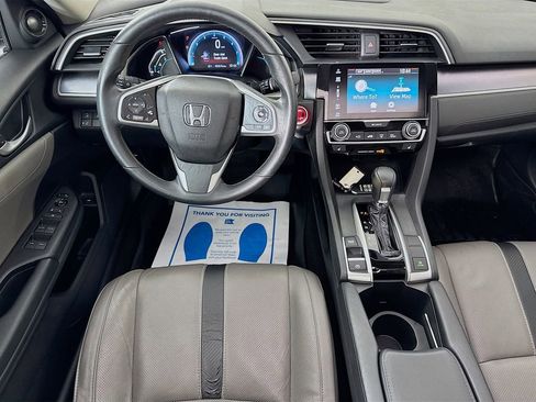 Used 2017 Honda Civic Touring image 29