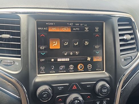 Used 2015 Jeep Grand Cherokee Overland AWD/4WD image 25