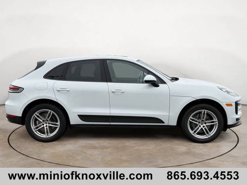 Used 2021 Porsche Macan image 2