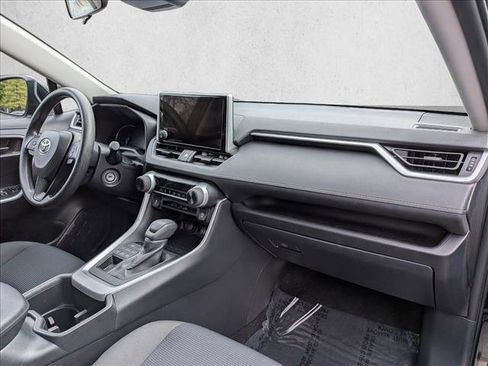 Used 2025 Toyota RAV4 LE image 19