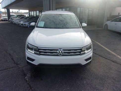 Used 2021 Volkswagen Tiguan S image 3