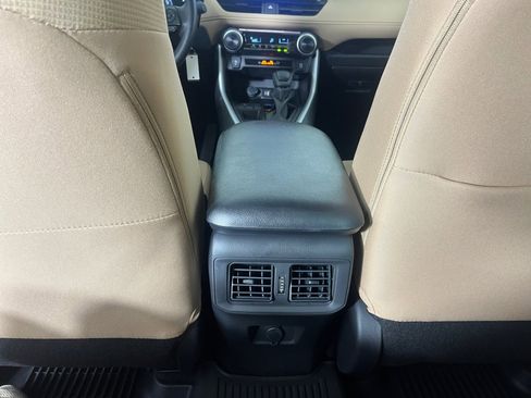 Certified 2025 Toyota RAV4 LE image 33