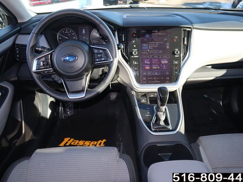Used 2020 Subaru Outback Premium image 15