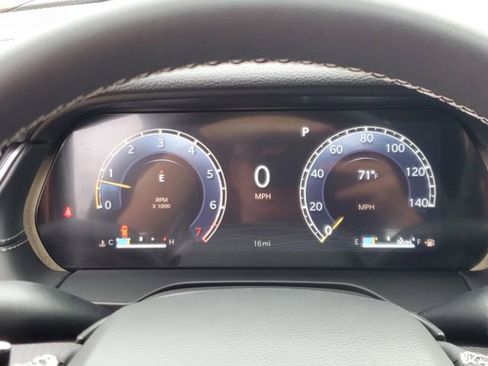 New 2025 Jeep Grand Cherokee L Altitude RWD image 20