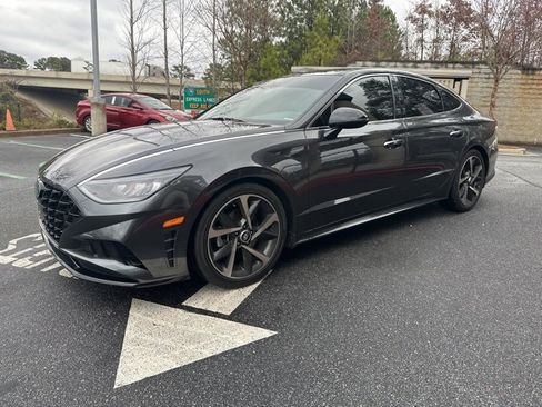 Used 2021 Hyundai Sonata SEL Plus w/ Tech Package image 3