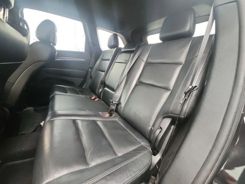 Used 2018 Jeep Grand Cherokee Limited RWD image 9